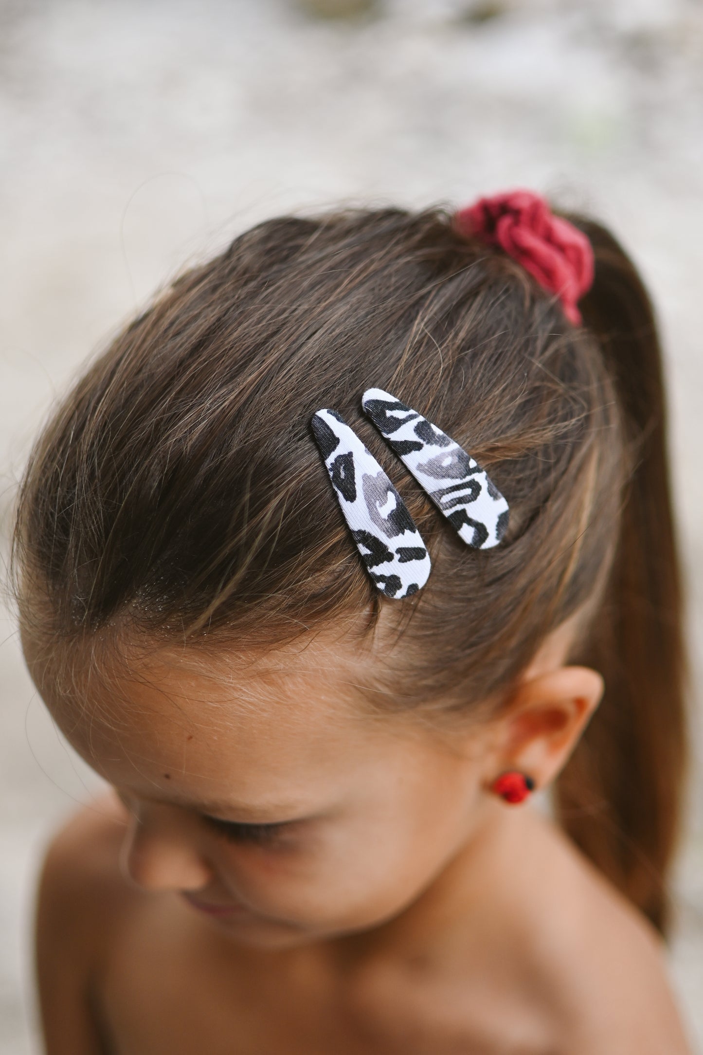 Špangice Black animal print