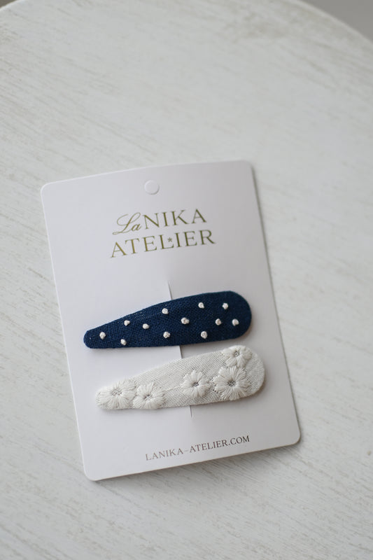 Špangice dark blue dots + ivory
