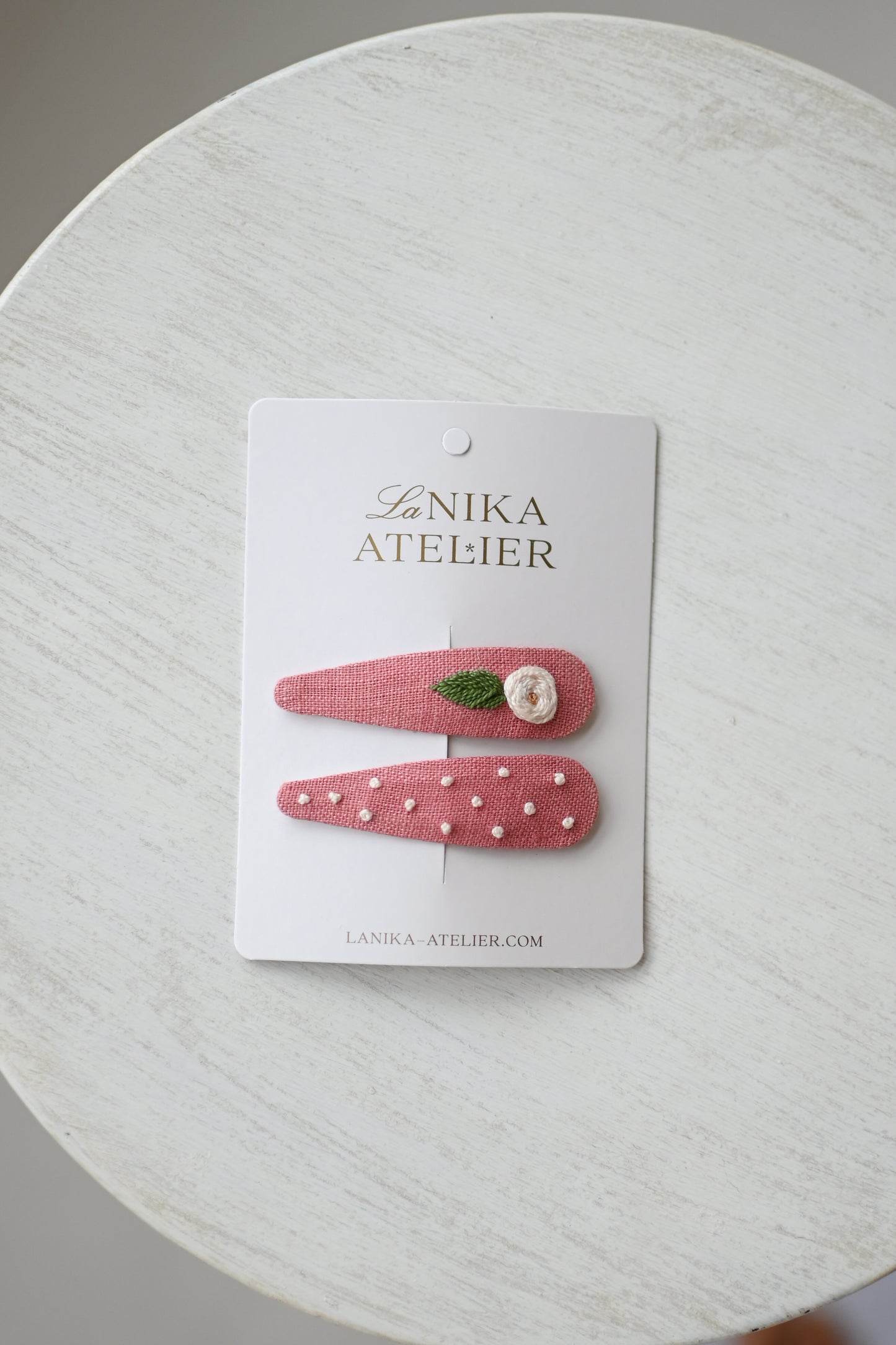 Špangice salmon pink Rose leaf + dots