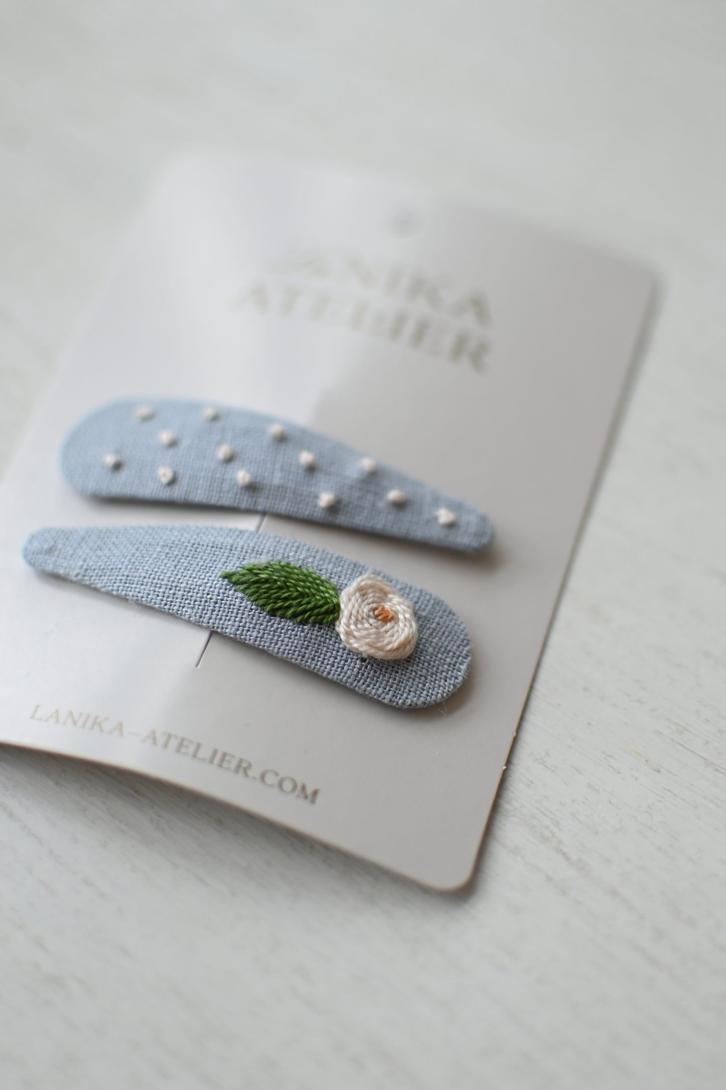 Špangice blue rose&leaf + dots