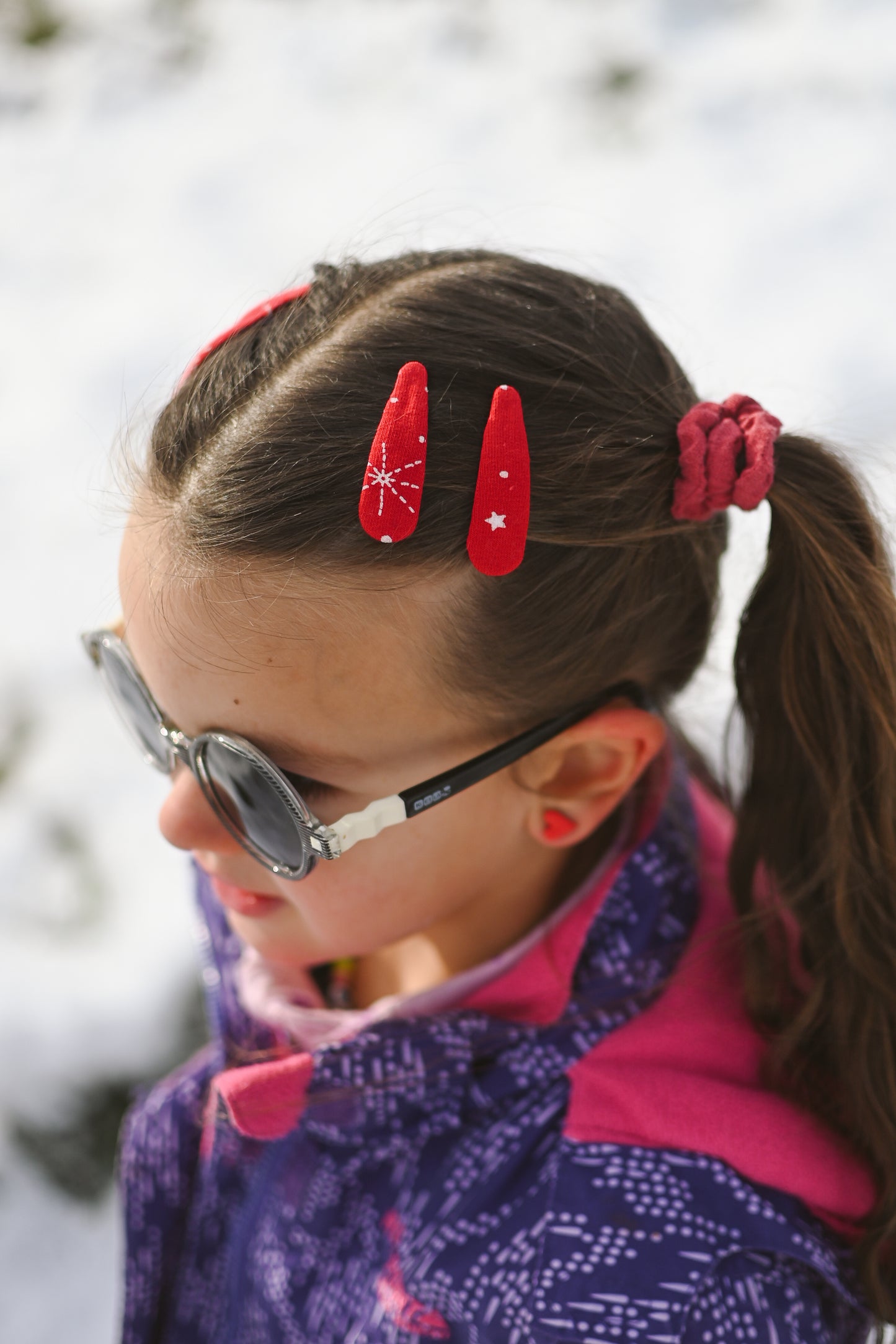 Špangice snowflakes red