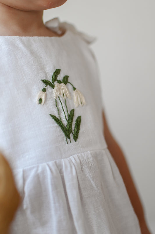 Oblekica Snowdrop