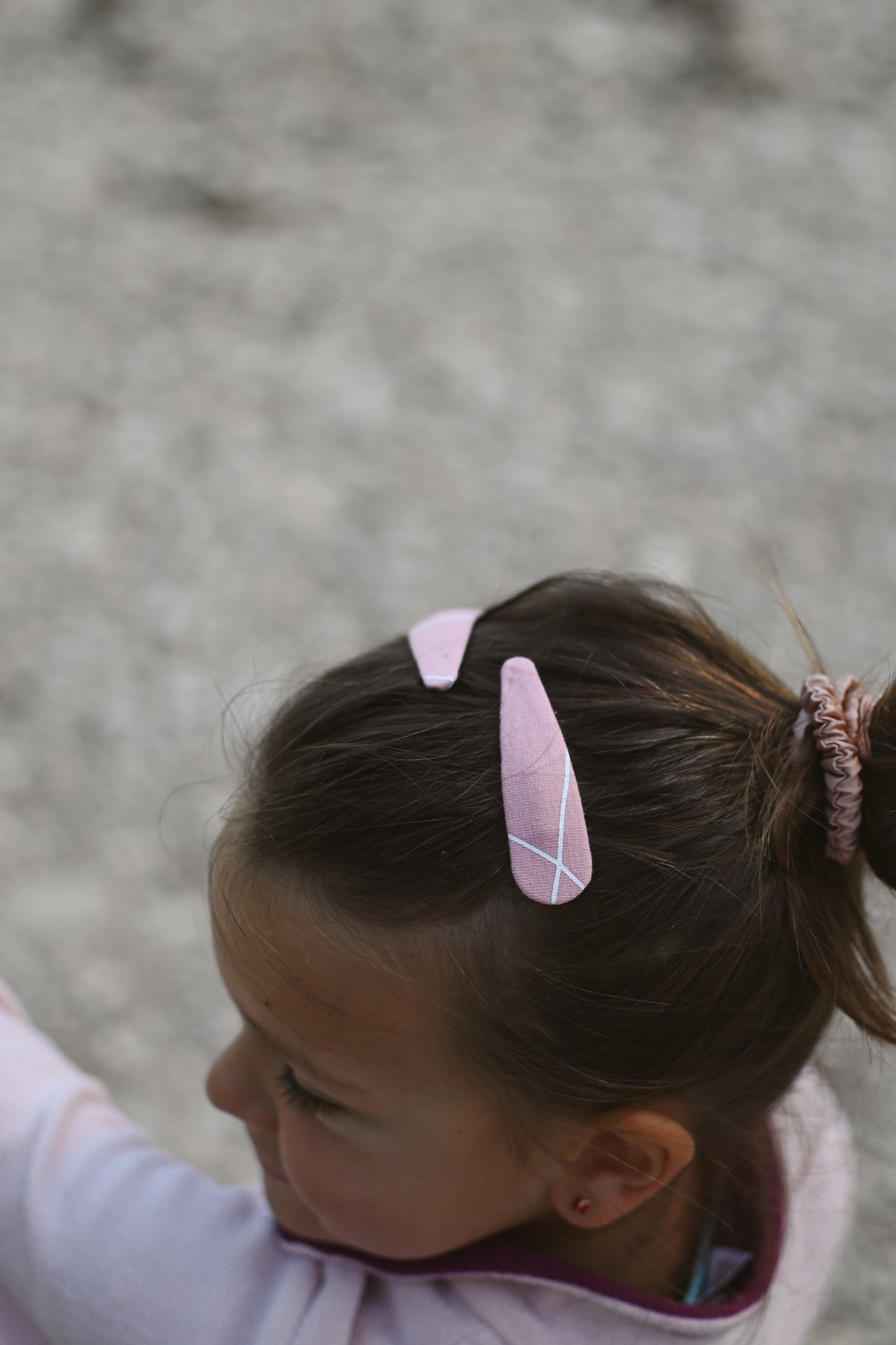 Špangice pink lines