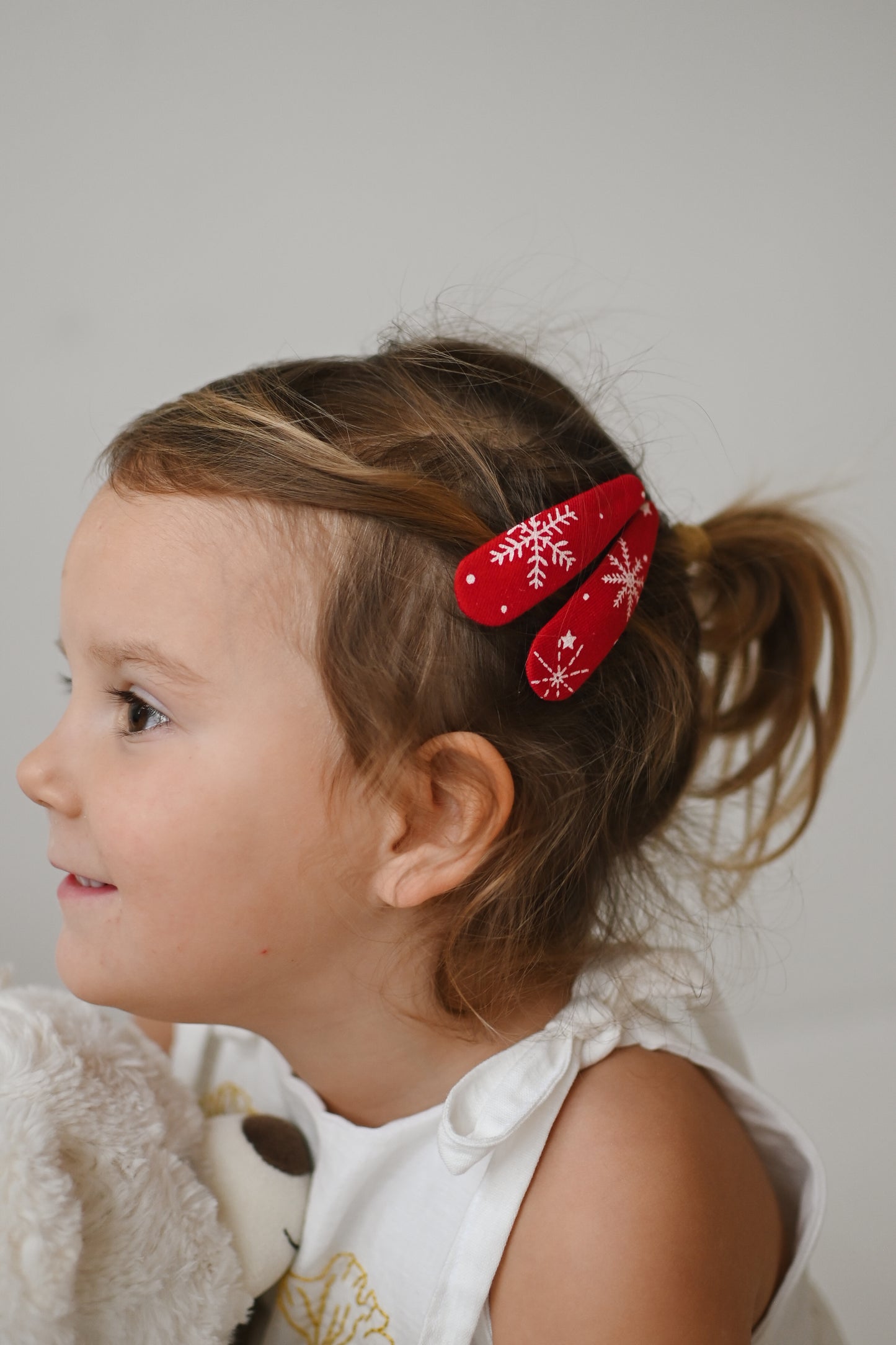 Špangice snowflakes red
