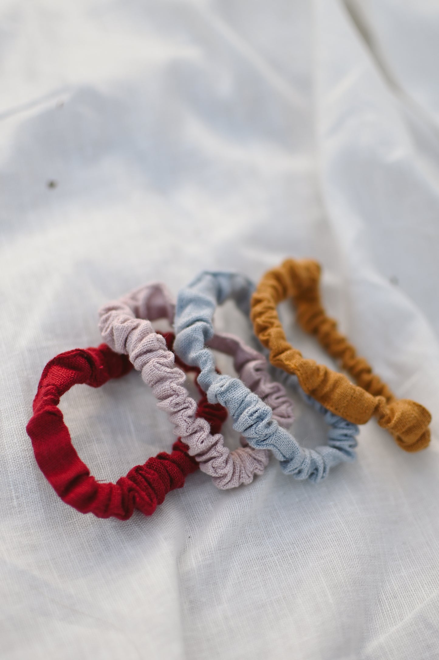 Skinny lanen scrunchie (elastike brez plastike)