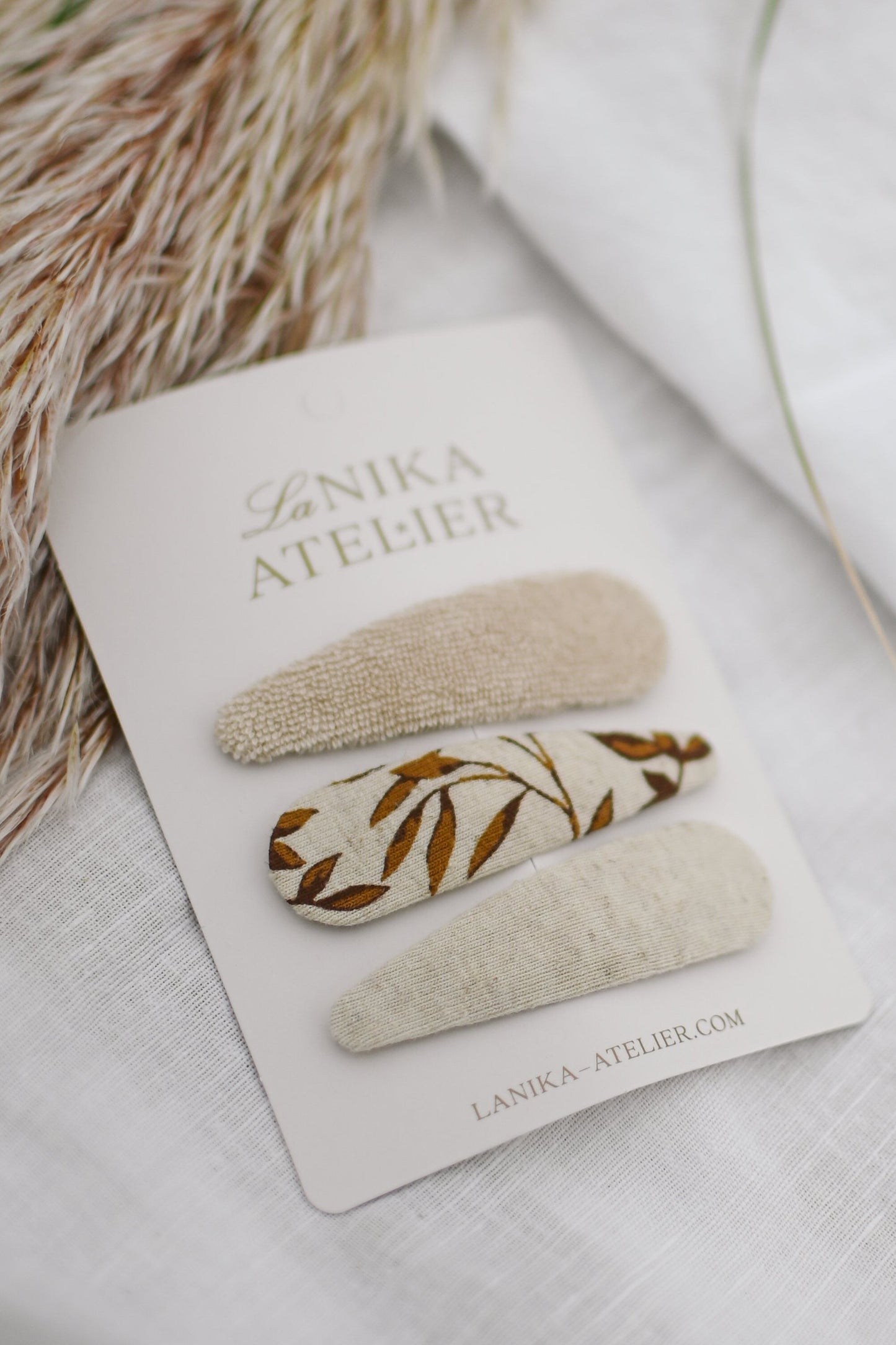 Špangice beige trio: fluffy, jersey and leaves