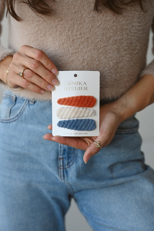 Špangice fluffy blue, brick and beige