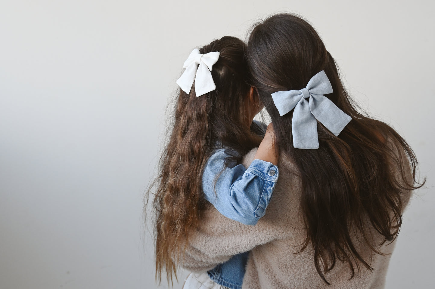 Midi lanene mašnice (enobarvne)