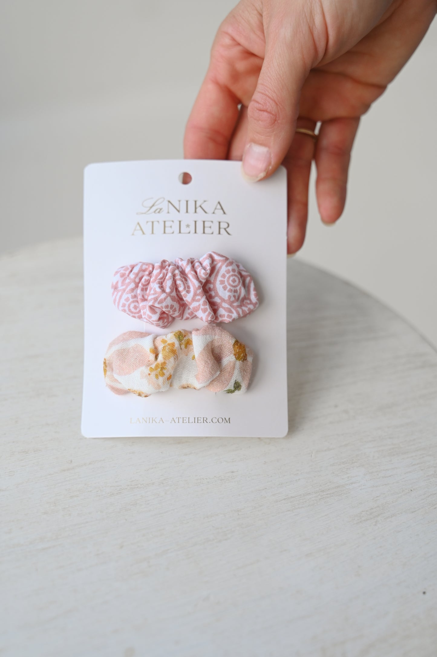 Scrunchie špangice pink