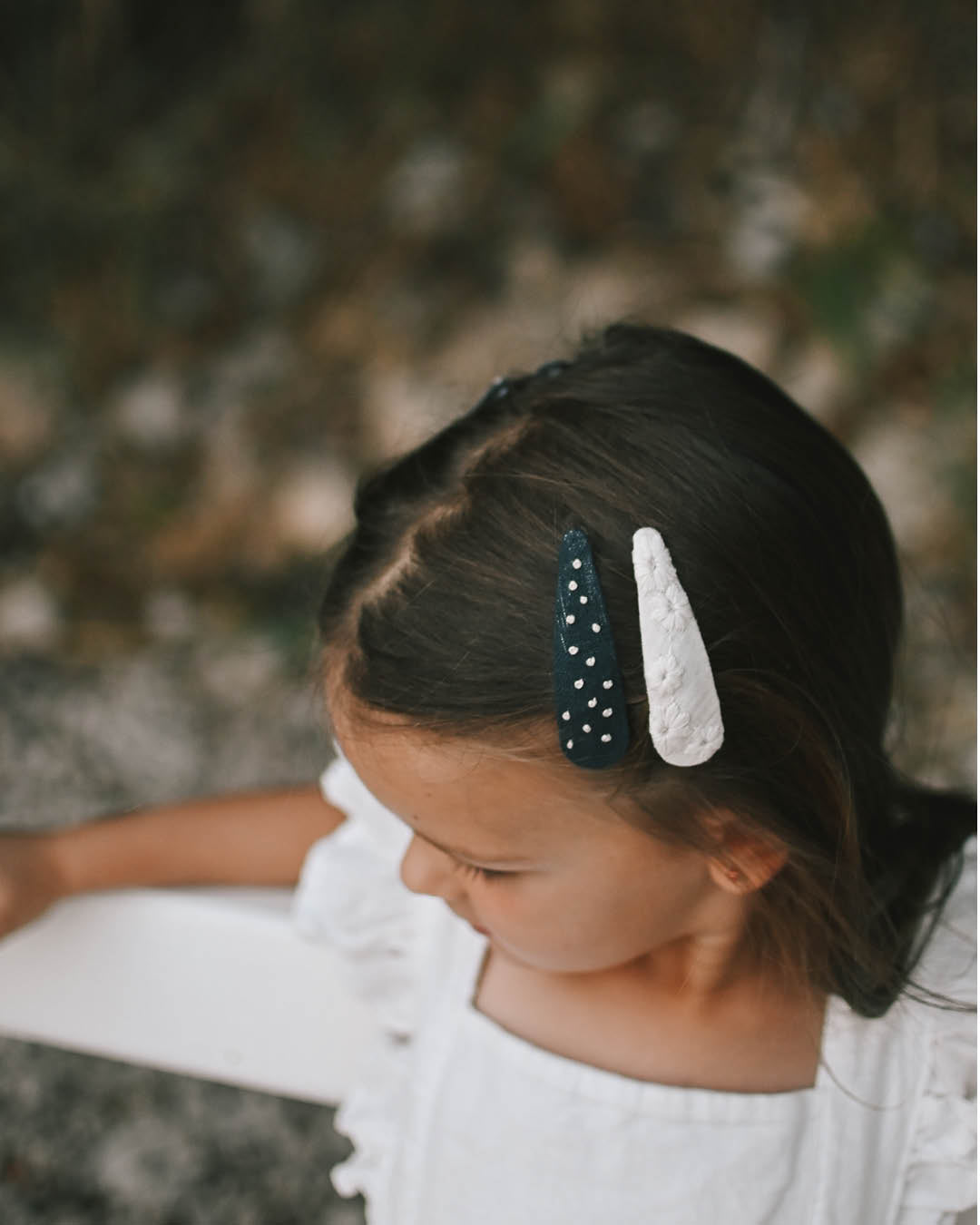 Špangice dark blue dots + ivory